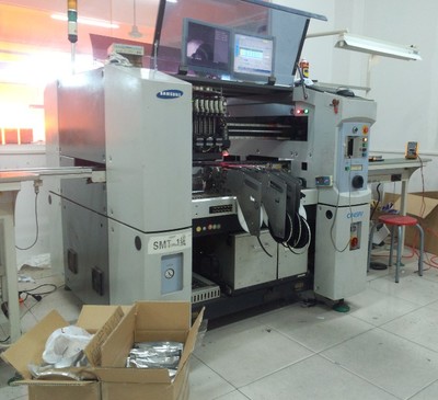 深圳市力峰電子設備__主營專業三星貼片機買賣,1.2米貼裝功能改裝(改裝后可貼1.