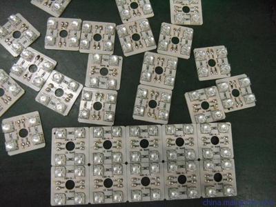 【供應(yīng)LED4燈食人魚(yú)鐵殼模組LED5050防水模組F8外露全彩】?jī)r(jià)格,廠家,圖片,LED景觀燈,深圳市新起點(diǎn)光電電子廠-