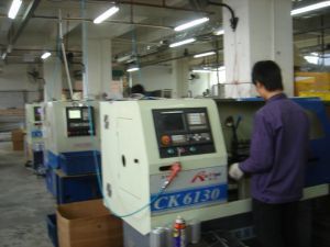 安防監(jiān)控設(shè)備_何華青(個人會員)-